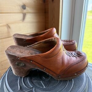 Rapallo VINTAGE 70s Tan Leather Size 6 Clogs